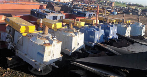 6 Units Metso Model 610-3s-mil Leach Tank Agitators With Shafts And Paddles)